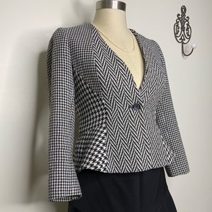 Stunning Ann Taylor Mixed Pattern Cropped Jkt Sz 2